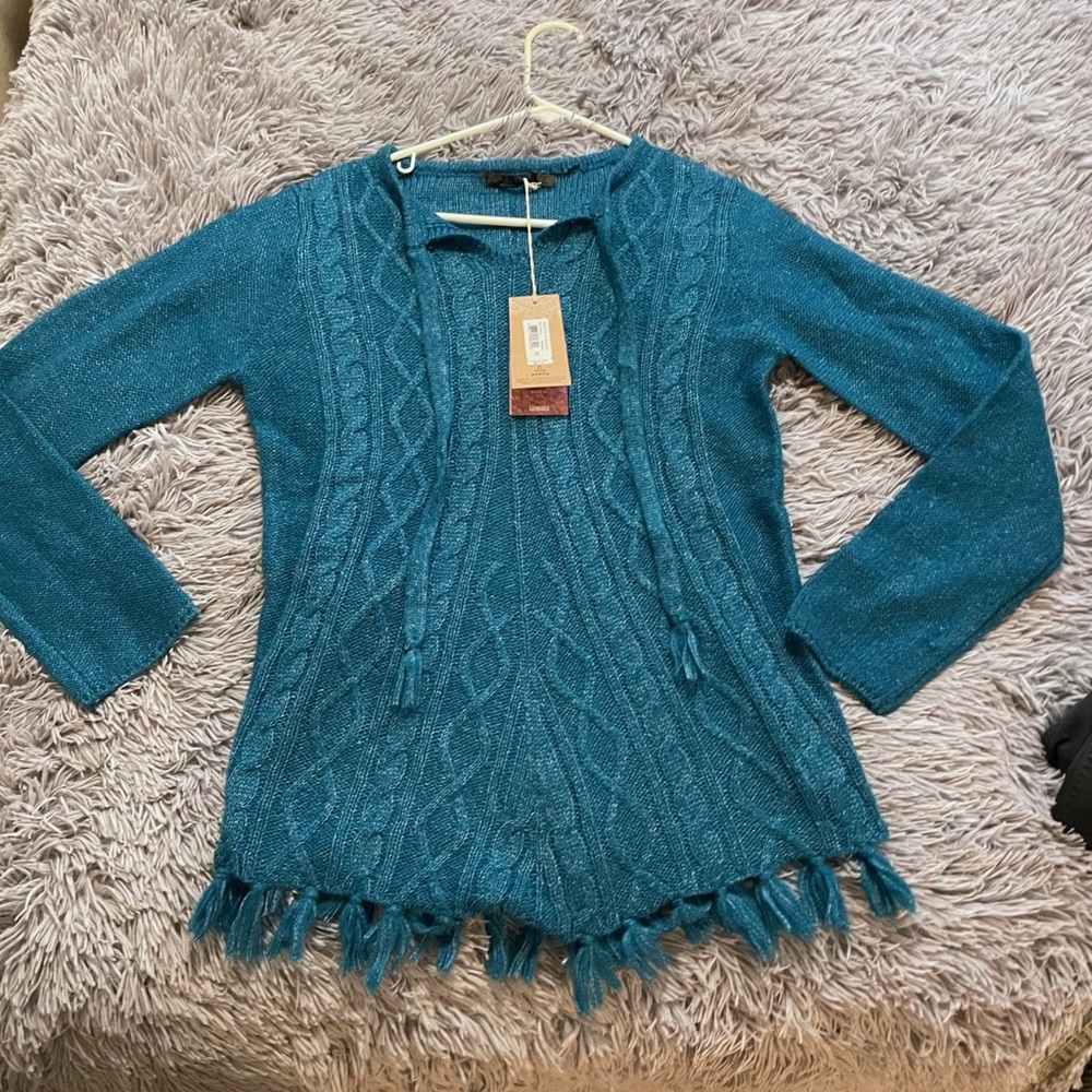 NWT PrAna blue sweater size medium